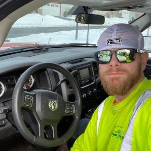 Meet your Posher, Josh